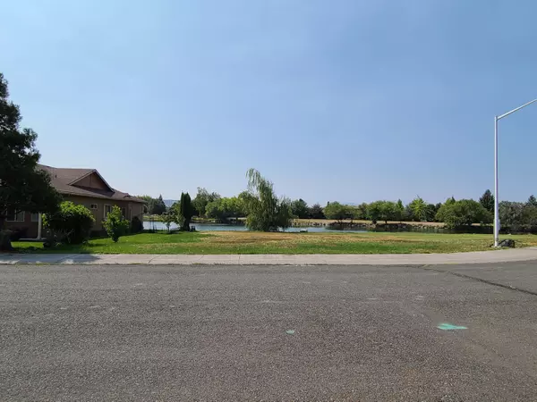 Klamath Falls, OR 97601,Lot 81 Anchor Way