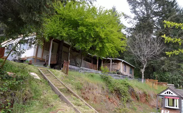 10878 Redwood HWY, Wilderville, OR 97543