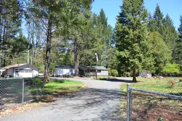 Cave Junction, OR 97523,232 Ivy DR