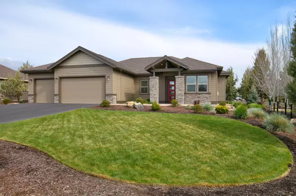 Redmond, OR 97756,7751 Angel Falls WAY