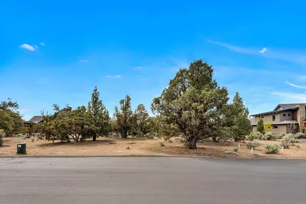 Powell Butte, OR 97753,Wooden Trestle CT