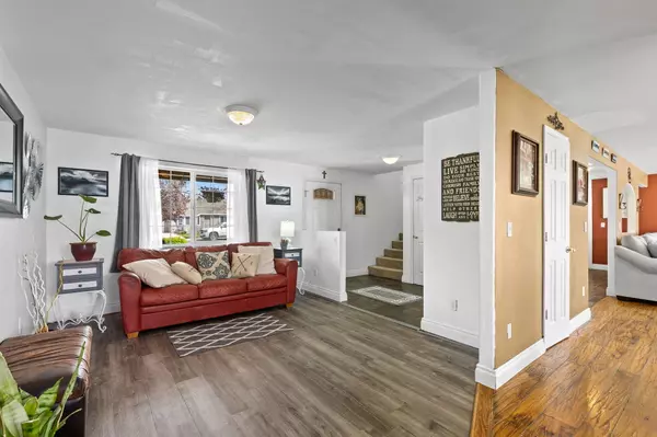 Redmond, OR 97756,1427 33rd ST