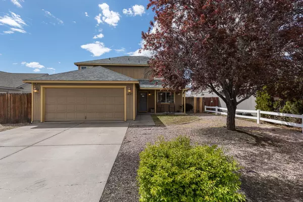 1427 33rd ST, Redmond, OR 97756