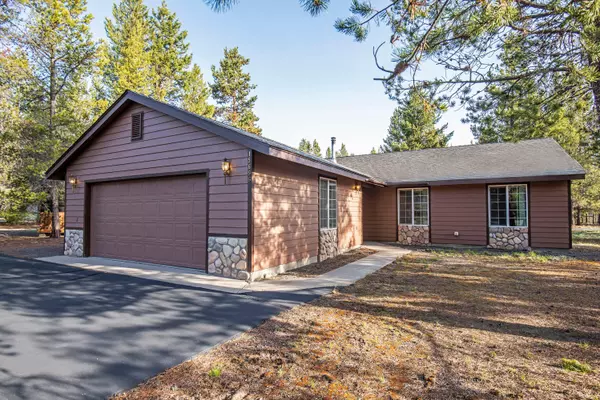 La Pine, OR 97739,15696 Westwind CT