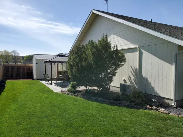 Redmond, OR 97756,2749 28th ST