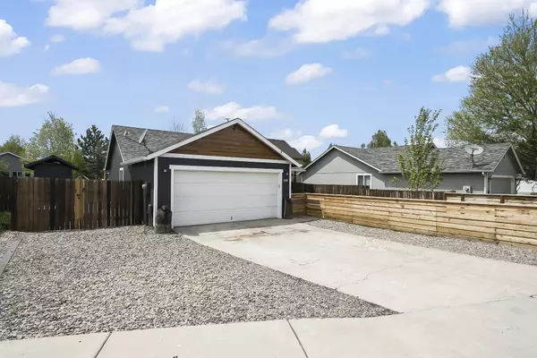 Redmond, OR 97756,1219 33rd ST