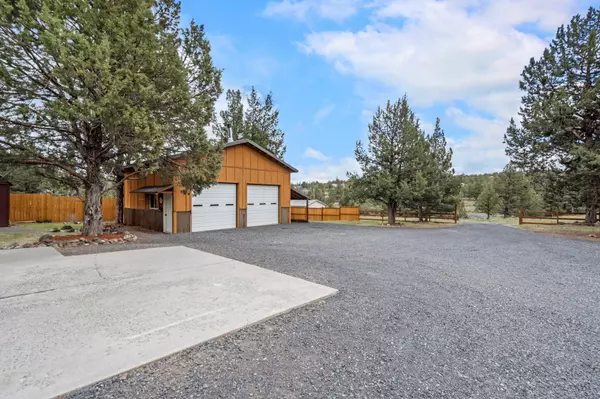 Terrebonne, OR 97760,8951 Sand Ridge RD