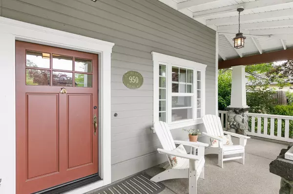 Jacksonville, OR 97530,950 Beverly WAY