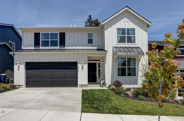 19994 Voltera PL, Bend, OR 97702