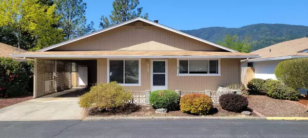 717 BROOKSIDE CIR, Rogue River, OR 97537