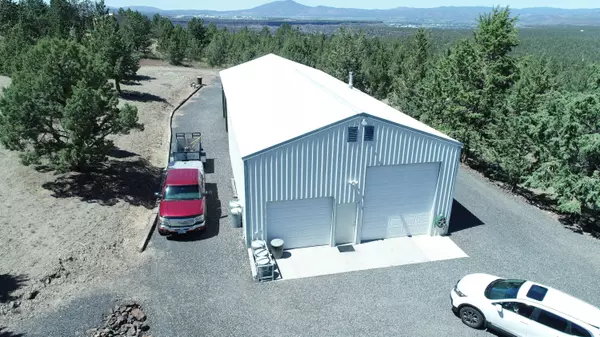 Prineville, OR 97754,6447 Cedar DR