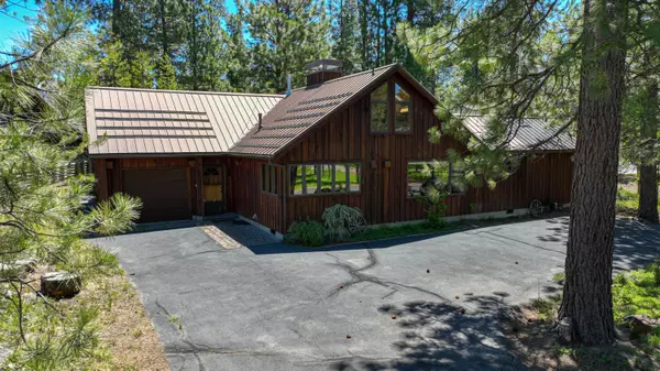 57822 Virginia Rail LN, Sunriver, OR 97707