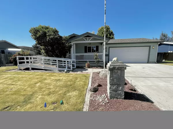 618 Shoshone DR, Redmond, OR 97756