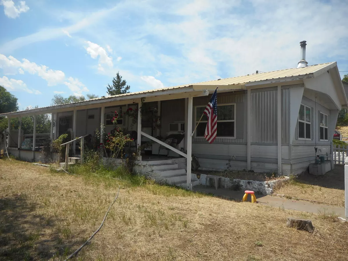 Madras, OR 97741,215 Buff ST