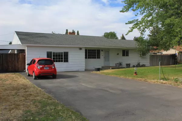 Midland, OR 97634,301 Sunrise ST