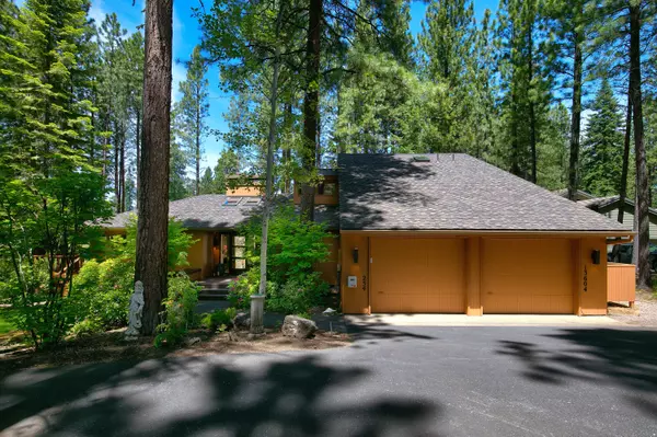 13604 Prince Pine #GM 254, Black Butte Ranch, OR 97759