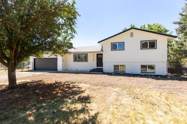 514 St Francis ST, Klamath Falls, OR 97601