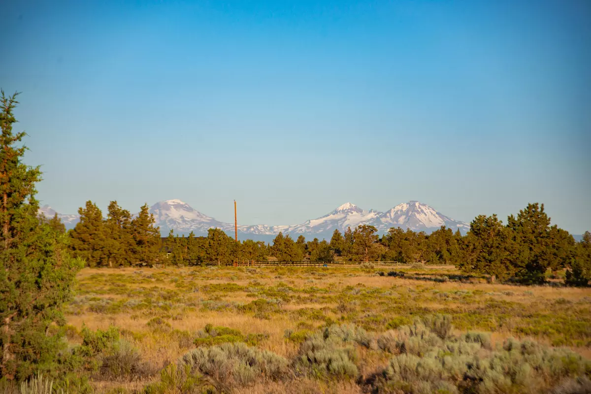 Powell Butte, OR 97753,11400 Ranch RD