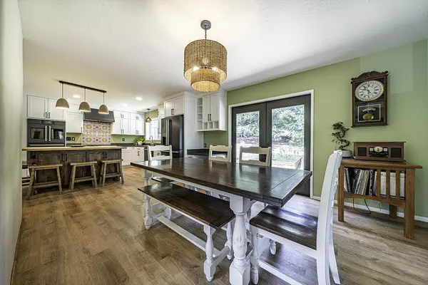 Ashland, OR 97520,767 Roca ST