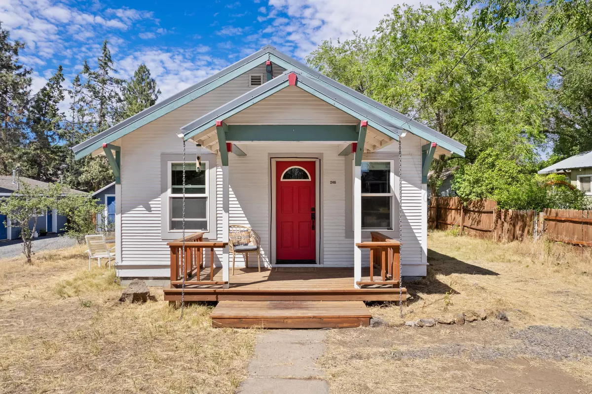 Bend, OR 97703,246 Linster PL