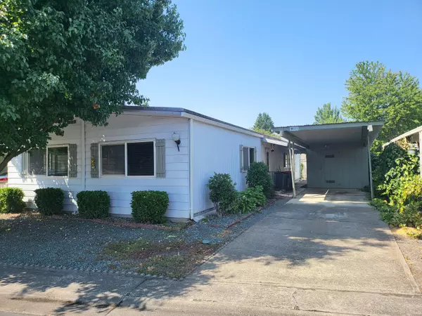 2252 Table Rock RD #233, Medford, OR 97501