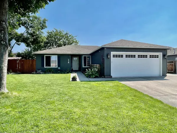 3826 Heritage Way, White City, OR 97503