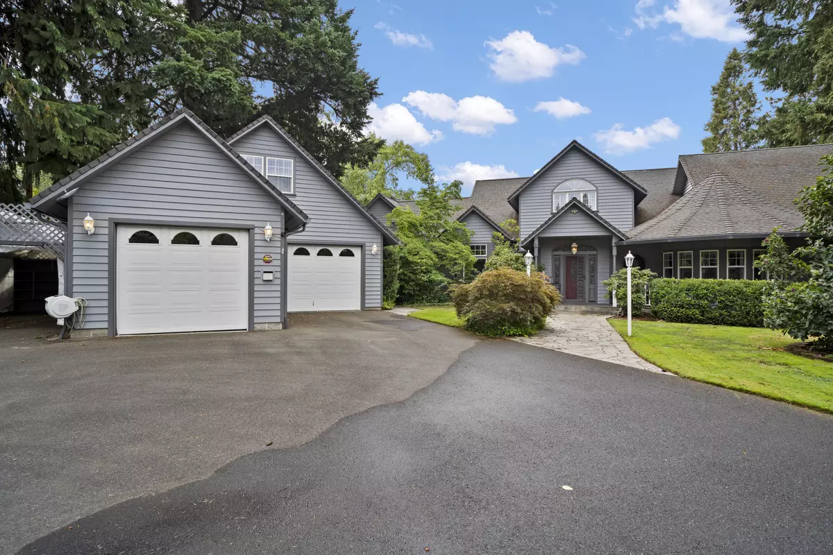 Grants Pass, OR 97526,1218 5th ST