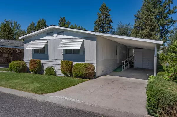 1001 15th ST #3, Bend, OR 97702