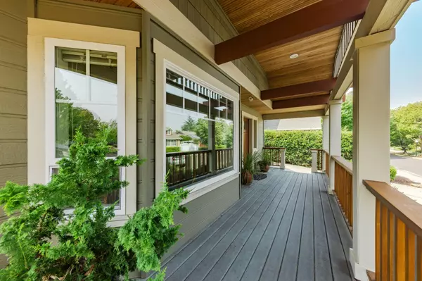 Ashland, OR 97520,472 Thimbleberry LN