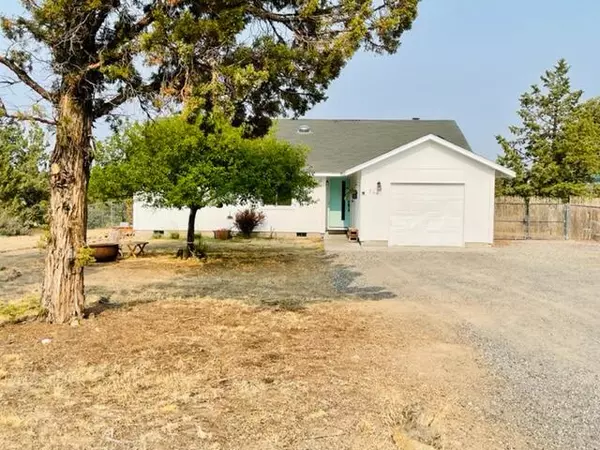 250 89th ST, Redmond, OR 97756