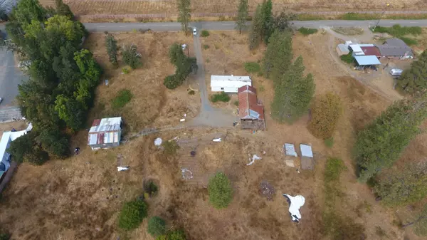 Cave Junction, OR 97523,275 Martin RD