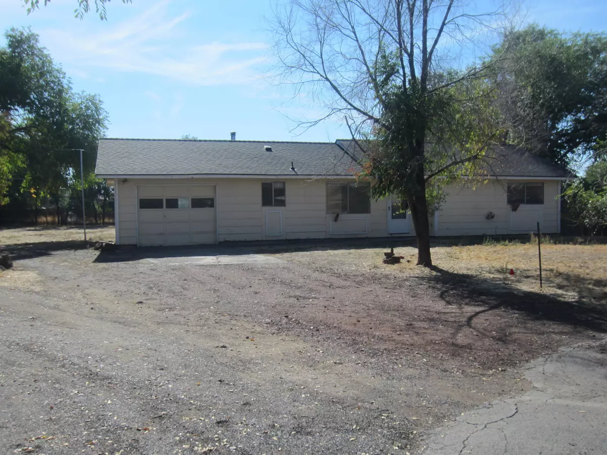 Redmond, OR 97756,3412 Forest CT