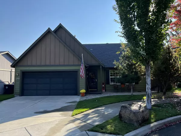 488 28th ST, Redmond, OR 97756