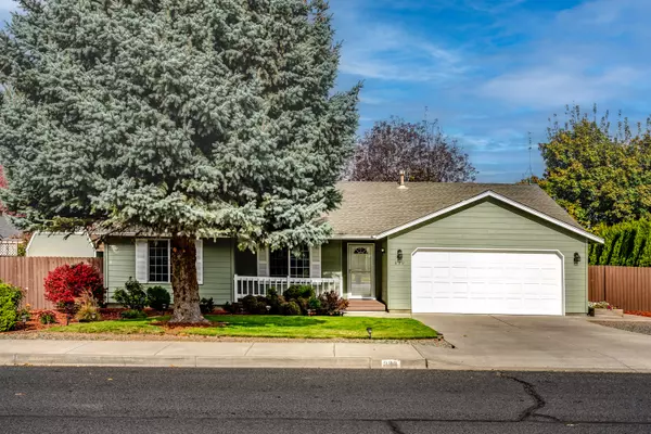 Redmond, OR 97756,839 Negus LN