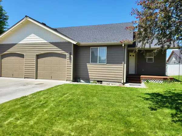 1109 3rd ST, Prineville, OR 97754