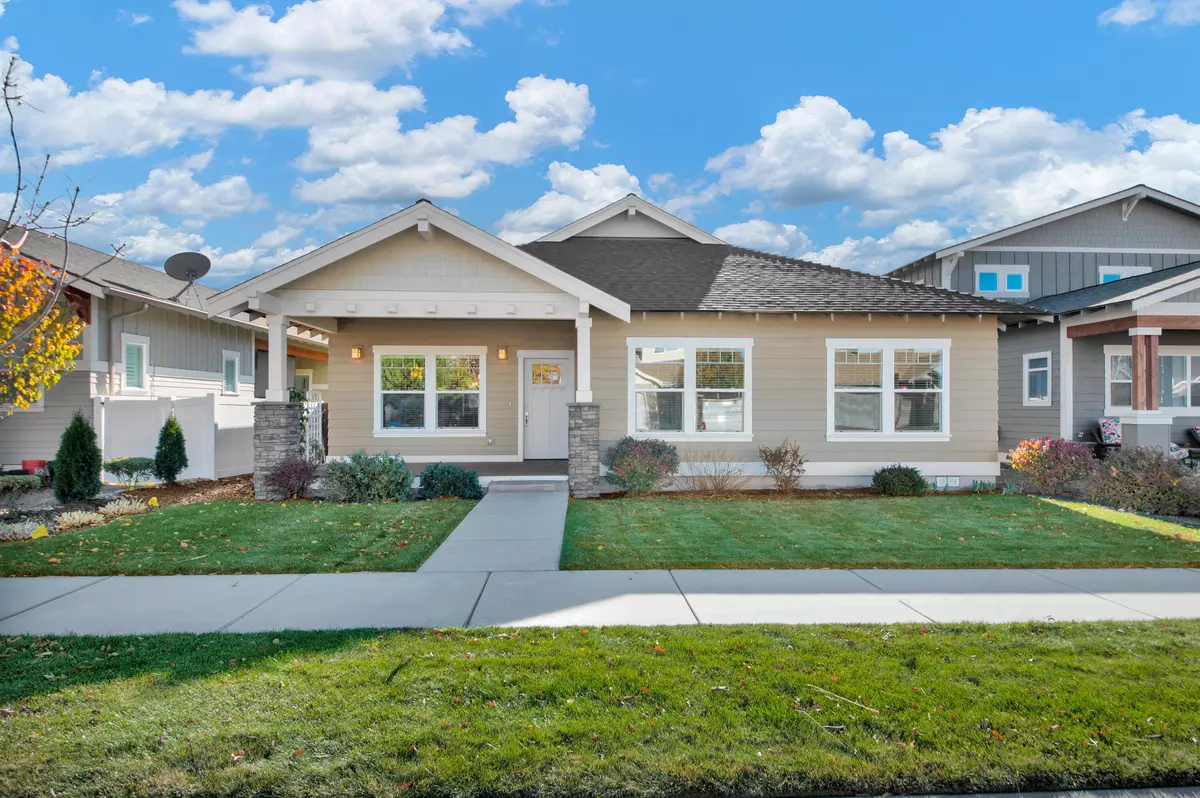 Redmond, OR 97756,1572 Kingwood AVE