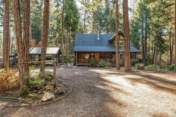 3700 Pleasant Creek RD, Rogue River, OR 97537