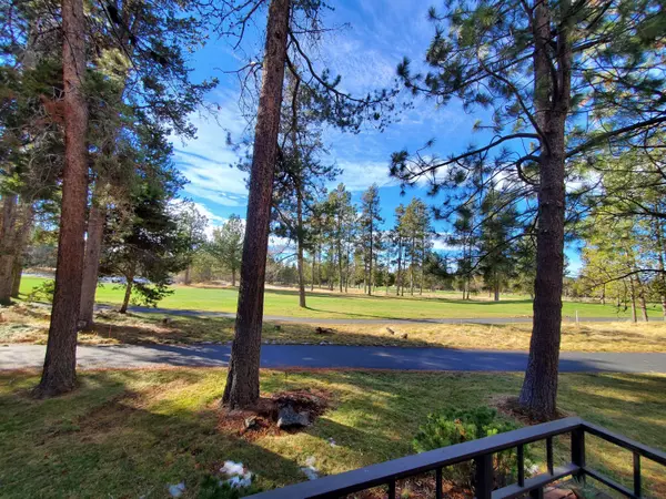 Sunriver, OR 97707,57965 Silver Fir CIR #5