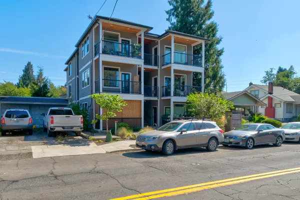 Portland, OR 97213,1616 45th AVE #4