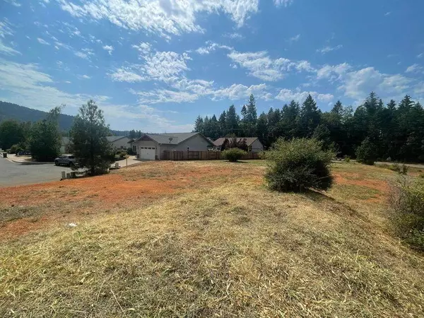 Cave Junction, OR 97523,286 Gamay DR