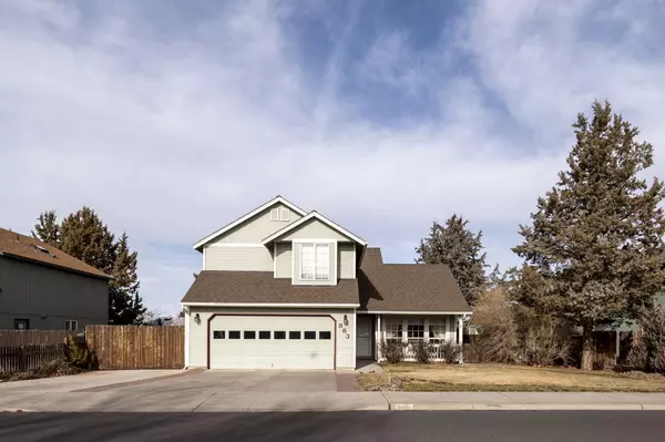 883 Locksley DR, Bend, OR 97701