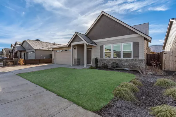 Redmond, OR 97756,2558 Glen Oak AVE