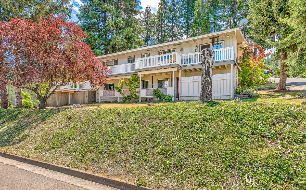 Ashland, OR 97520,1120 Beswick WAY