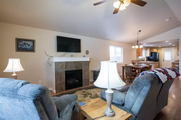 Bend, OR 97701,20685 Patriot LN