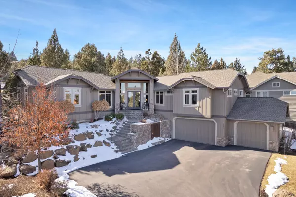 3292 Fairway Heights DR, Bend, OR 97703