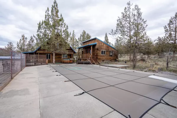 1051 Mountain View DR, Madras, OR 97741