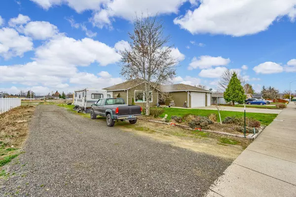 7951 Wilson WAY, White City, OR 97503