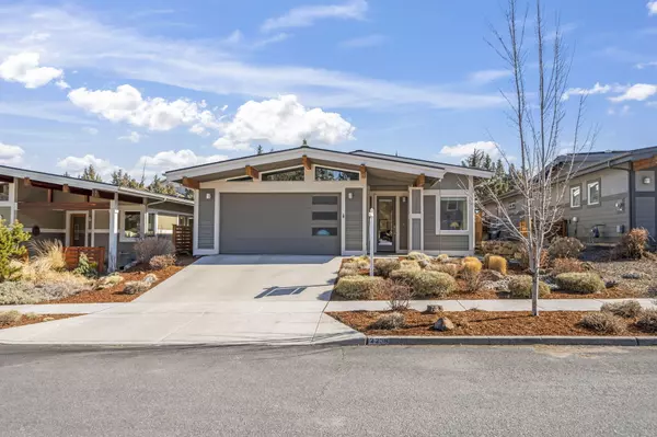 2238 Hill ST, Bend, OR 97703