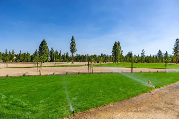 La Pine, OR 97739,51784 Morning Pine DR #Lot 140