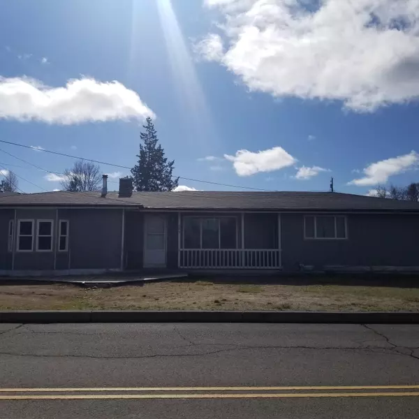 Madras, OR 97741,165 HENRY ST